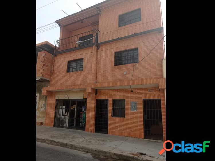 VENDE EDIFICIO COMERCIALSECTOR LA CANDELARIA VALENCIA 23-05