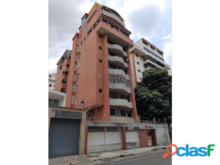 VENDO APARTAMENTO EN LA CAMPIÑA AMOBLADO,Excelente