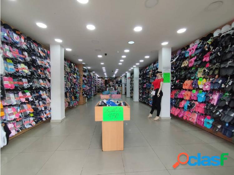 VENDO LOCAL COMERCIAL EN TINAQUILLO, EDO. COJEDES 06-13