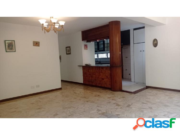 VENTA APARTAMENTO URB. MIRANDA 112mts2/3h/2b/2pe