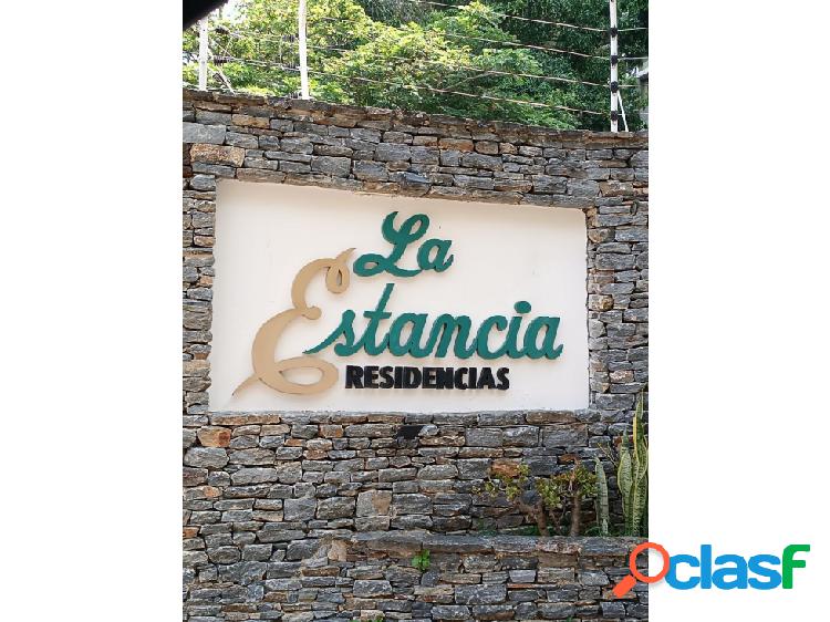 VENTA DE APARTAMENTO 127 MTS EN LOMAS DE CLUB HIPICO