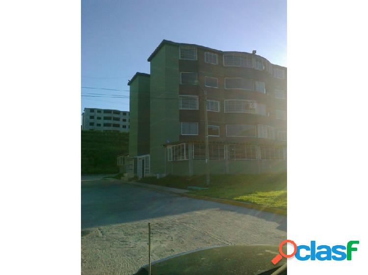 VENTA DE APARTAMENTO EN GUATIRE, LA SABANA