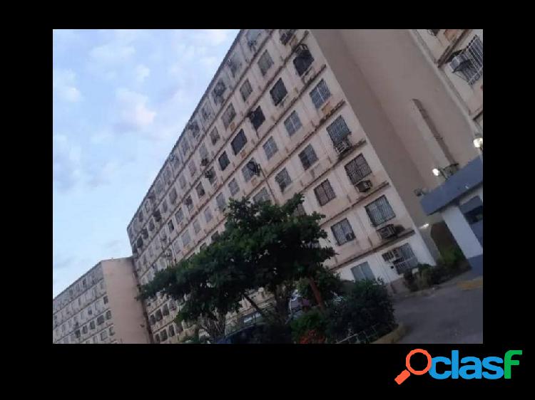 VENTA DE APTO EN PARAPARAL RESIDENCIAS FLAMINIA D10-04