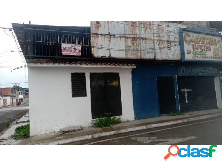 VENTA DE CASA COMERCIAL URB LA ISABELICA VALENCIA 28-31