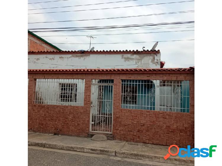 VENTA DE CASA EN EL TERMINAL VIEJO VALENCIA 58-11