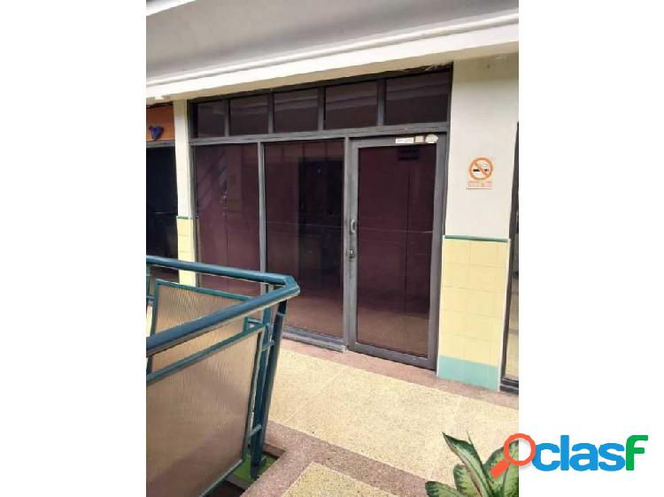 VENTA DE LOCAL COMERCIAL EN C.C VIA VENETTO SAN JUAN DE LOS