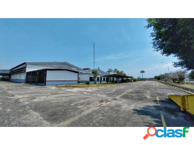 VENTA: GALPÓN INDUSTRIAL EN ZONA INDUSTRIAL EL RECREO