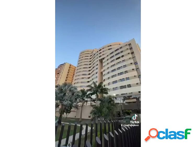 Vende Apartamento Res. Plaza Real Urb. Mañongo Naguanagua