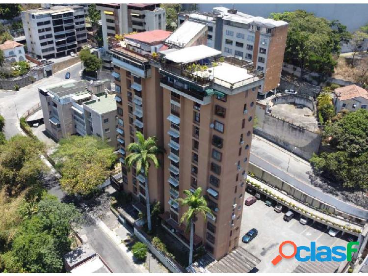 Vendo Apartamento en Los Caobos 143m