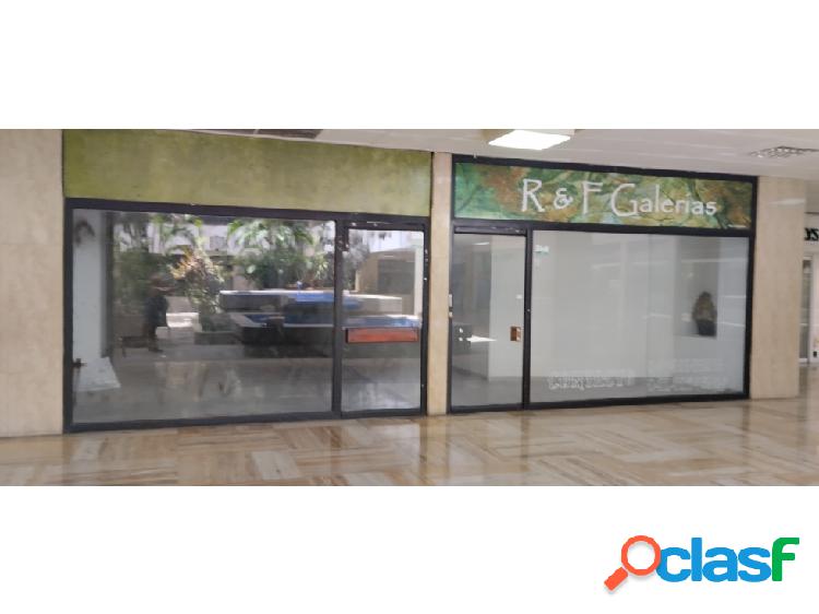 Vendo Local Comercial en PB 134m2 C. C. Concresa 4938