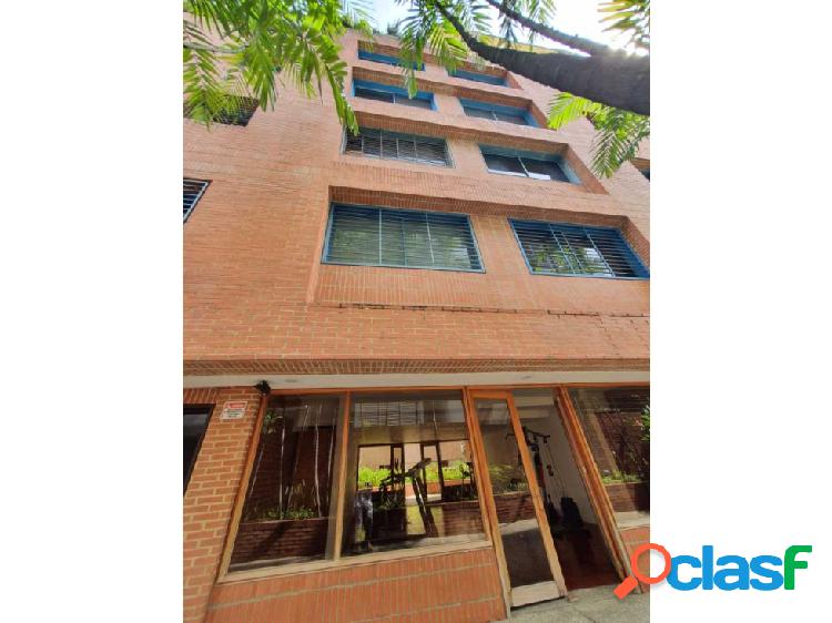 Vendo PH triplex 180m2/terraza/ 3h/4b/2p La Castellana 5786