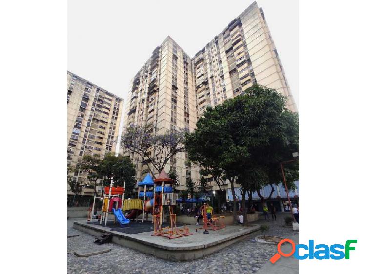 Vendo apartamento 110m2 La California Norte 7711