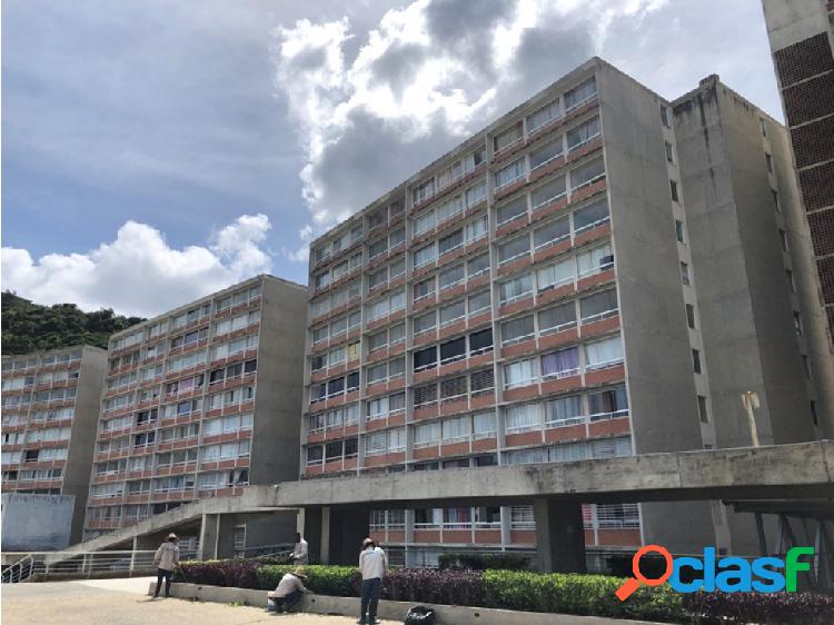 Vendo apartamento 66m2 El encantado Macaracuay 6743