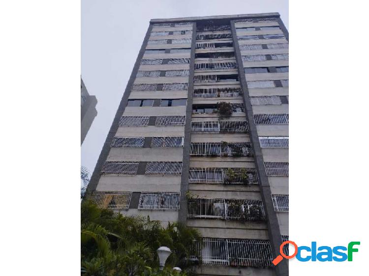 Vendo apartamento Urb Manzanares, iluminado ventilado