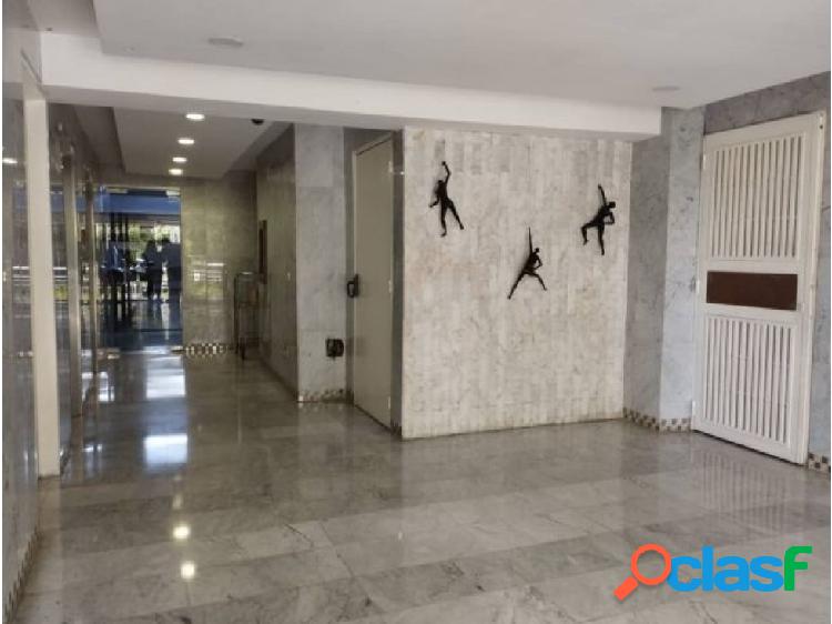 Vendo apartamento en la Urbanización Manzanares Oeste