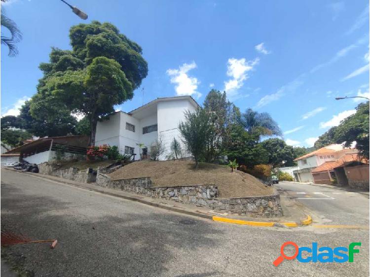 Vendo casa 500m2 7h/5b/6p Prados del Este 8234