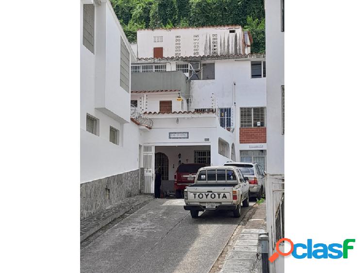 Vendo casa 634m2 8h/7.5b/3p Santa Mónica 3448