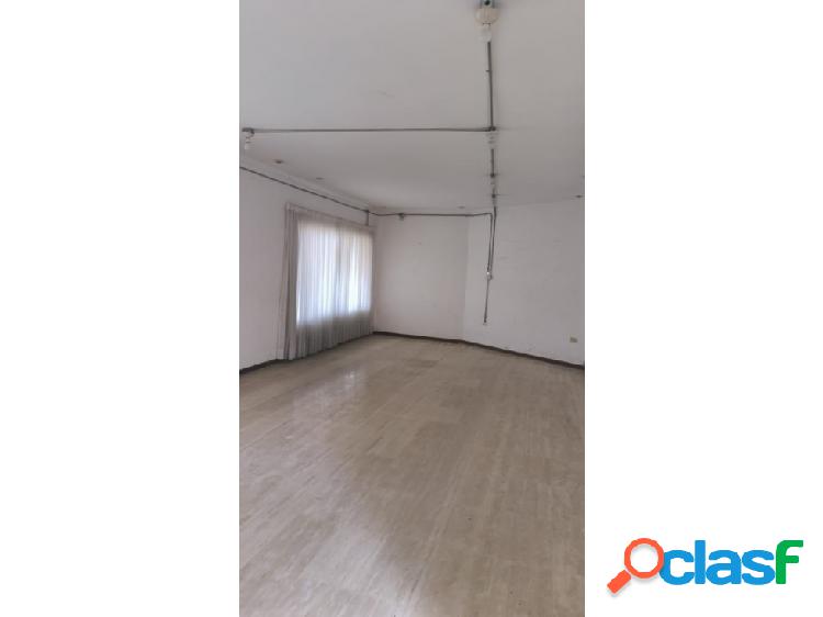 Vendo casa 715m2 5h/5b/10pe San Román 1860