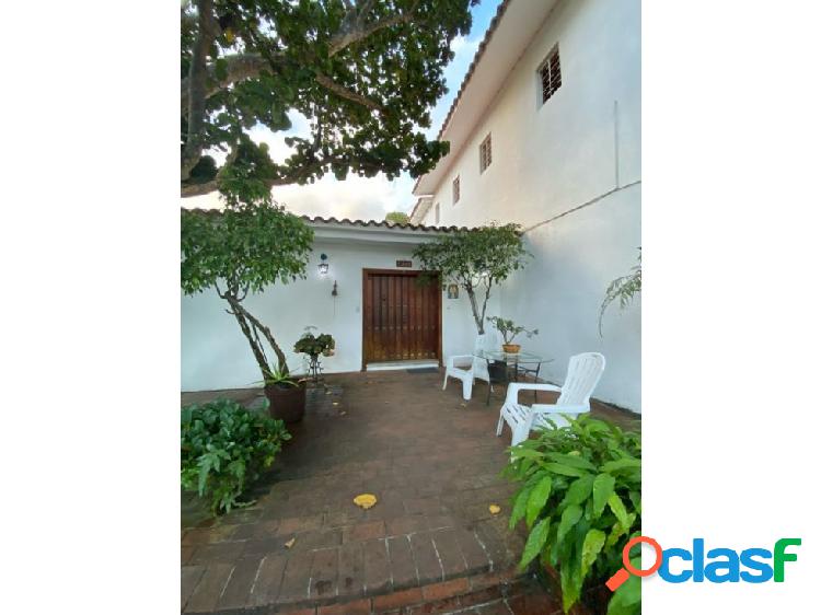 Vendo casa 900m2 La Floresta 5288