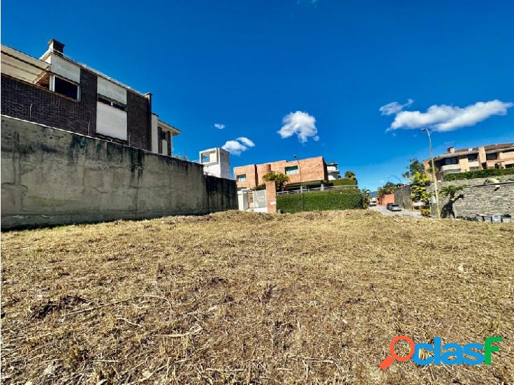 Vendo terreno alto hatillo Urb. La cima, Urb Privada.