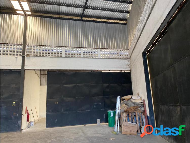 Vendo/alquilo galpón industrial 650m2 Guatire 9459