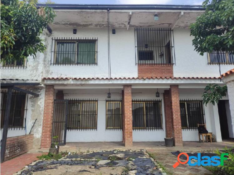 Venta Casa De 300 M2 La Alta Florida Caracas