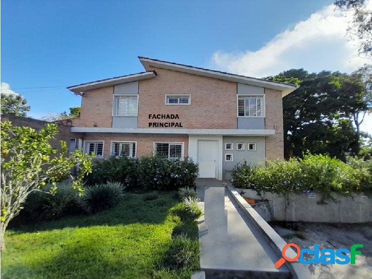 Venta Casa Los Guayabitos 450 m2 aprox.