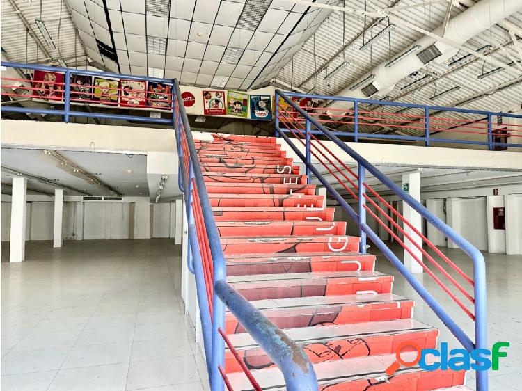 Venta Galpon/Local Comercial Boleíta Norte, Área 3.000m2 +