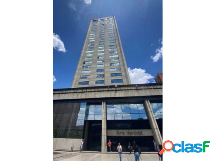 Venta Oficina en Torre Corporativa Prados del Este