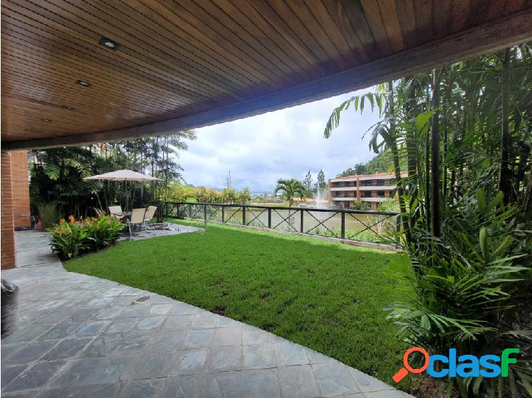 Venta de Apartamento PB en La lagunita