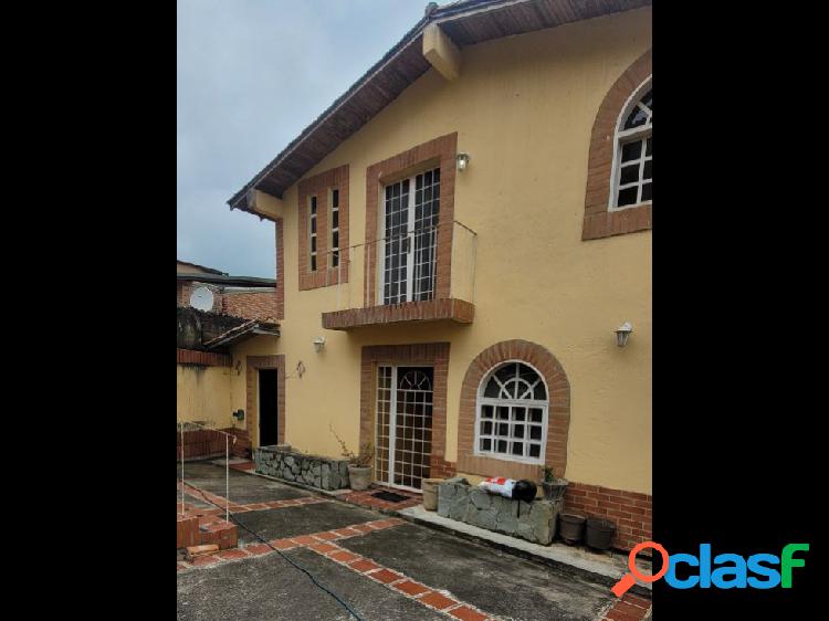 Venta de Casa en El Hatillo Lomas del Halcon