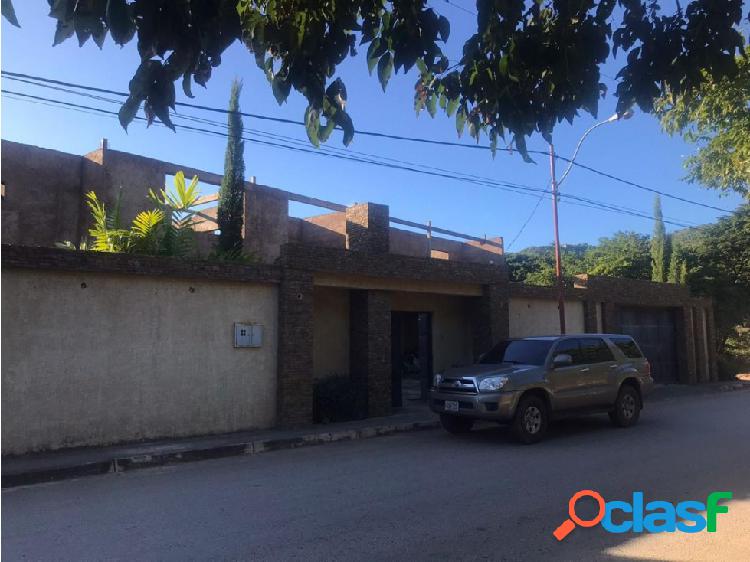 Venta de Casa en San Juan Bautista-Isla de Margarita