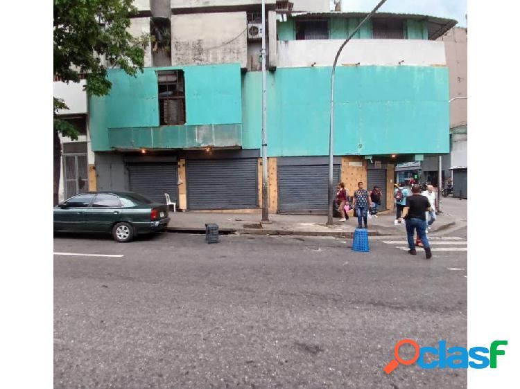 Venta de Local Comercial en La Avenida Baralt