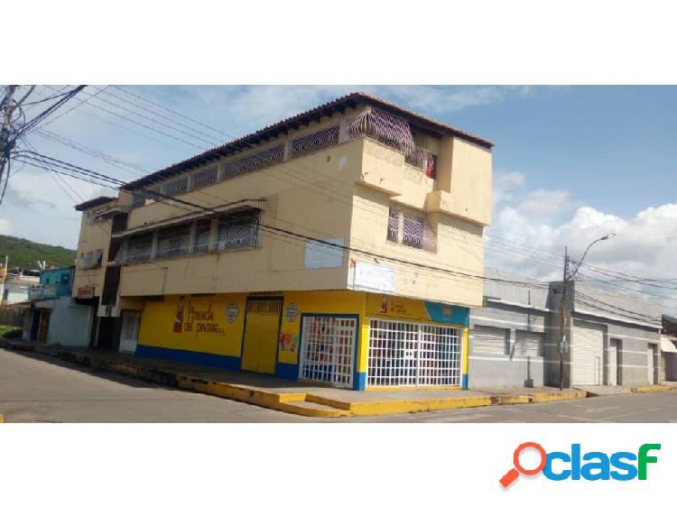 Venta de casa comercial en Carupano. Sucre