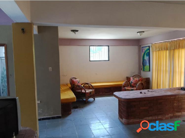 Venta de casa en Conj. Res. Ciudad Flamingo - Chichiriviche