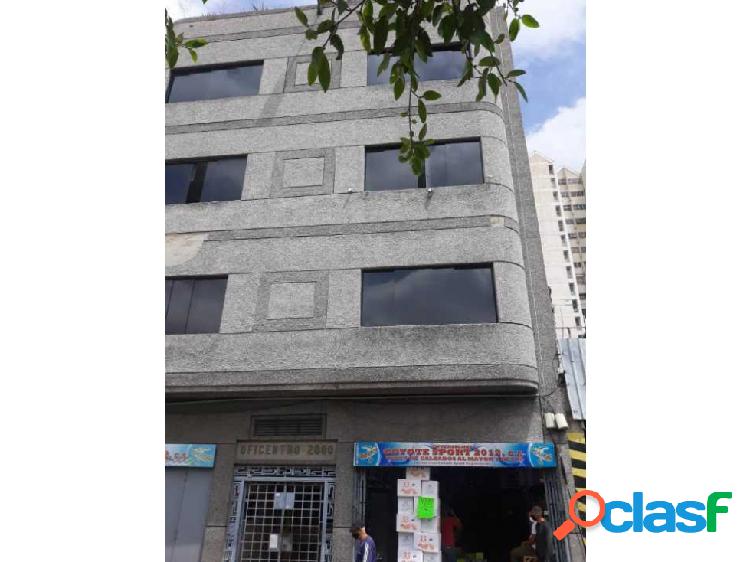 Venta de edificio comercial 800m2 en la Av Sur 5, Term.