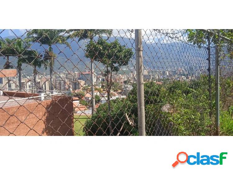 Venta de terreno en Colinas De Los Chaguaramos /#MDLC