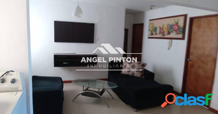 APARTAMENTO EN VENTA EN RES SAN MIGUEL MARACAIBO API 6249