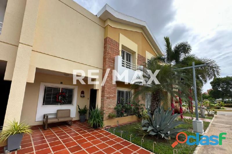 Casa en Venta Pozo Viejo Remax Millenium