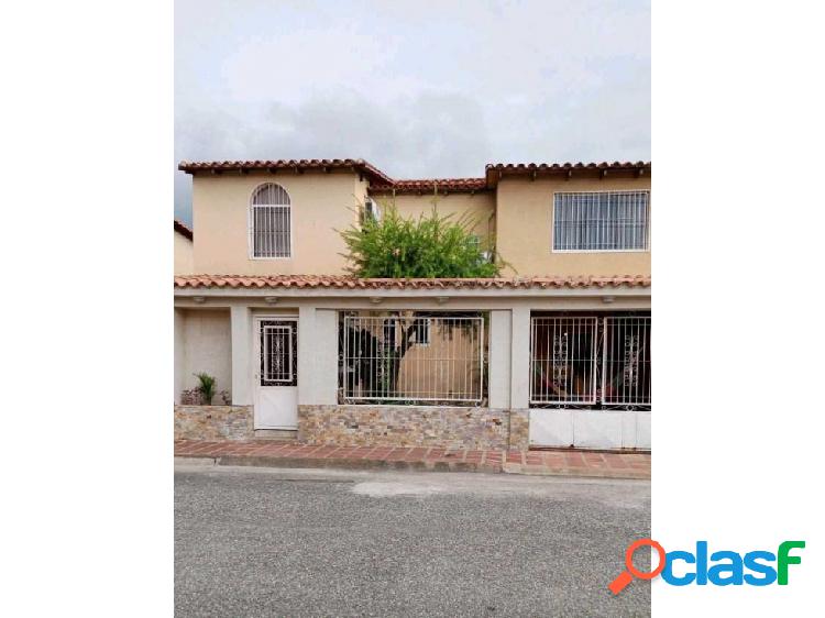 Casa en Venta Urb La Providencia San Joaquín de Turmero Y.P