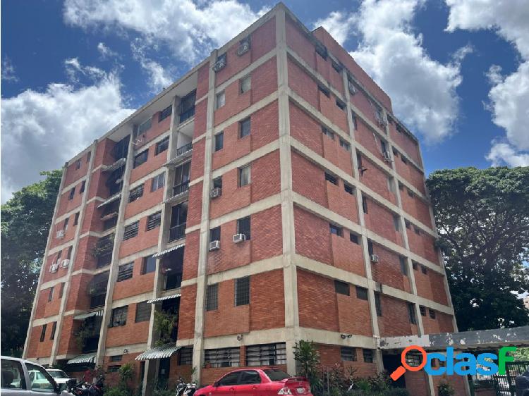 SE VENDE APARTAMENTO EN LA TRINIDAD