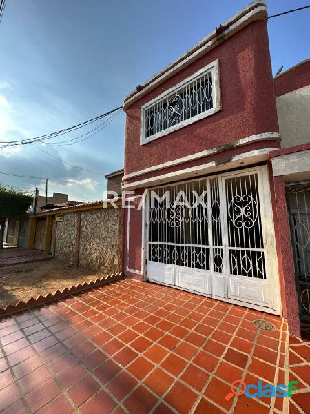 Townhouse En Venta Zona B. La Coromoto. Remax Millenium