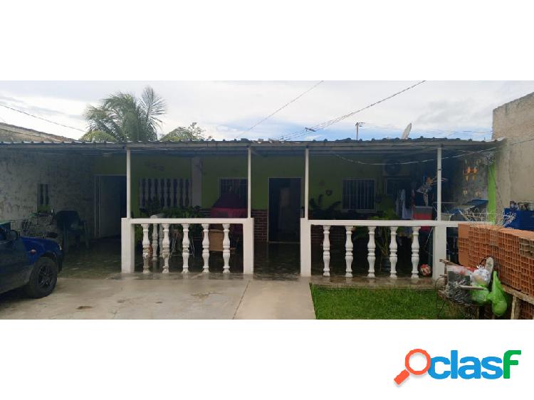 VENTA DE CASA EN EL SECTOR TACARIGUA, PARAPARAL