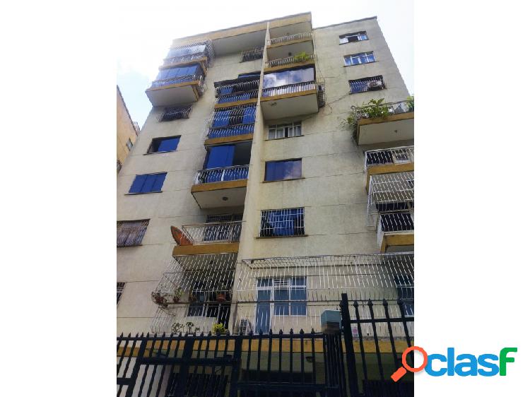 Vendo Amplio apartamento de 89 mt2 en Colinas de Bello Monte