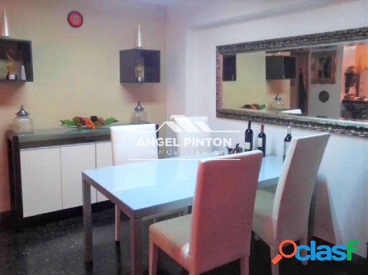 APARTAMENTO VENTA AV LAS DELICIAS MARACAIBO API 6250