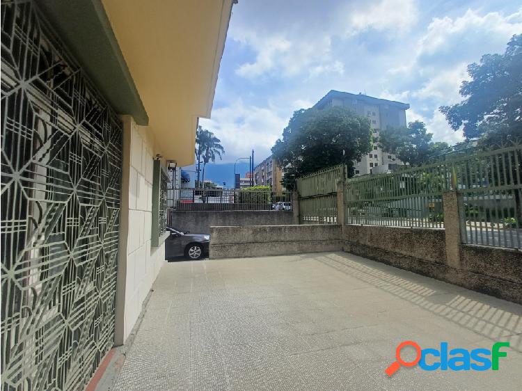 Alquiler Apartamento 103m2 2H 2B Comercial En El Bosque