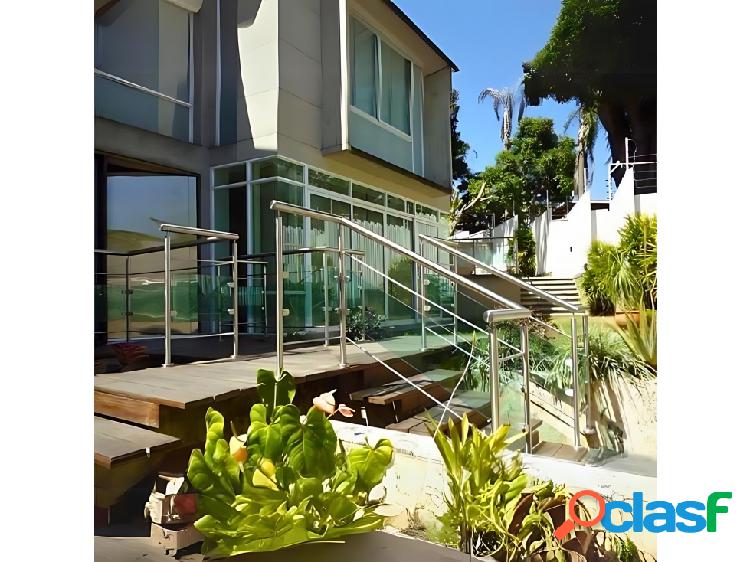 CASA - ALQUILER SANTA MARTA 525M2 TNO 350M2 CONST.