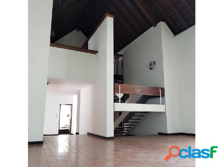 CASA - VENTA LOMAS DEL MIRADOR 1270M2 TNO 800M2 CONST