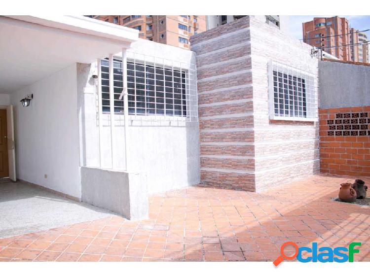 Casa Comercial en Alquiler ubicada en Agua Blanca