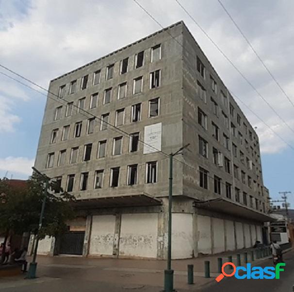 EDIFICIO COMERCIAL (JA)